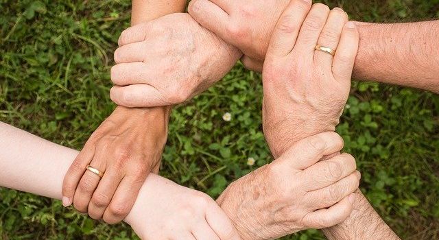 Wo und wie du Geflüchteten in Augsburg am besten helfen kannst