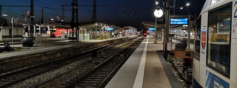 Hallo Umfrage: Wie findet ihr extra Zugabteile für Frauen?