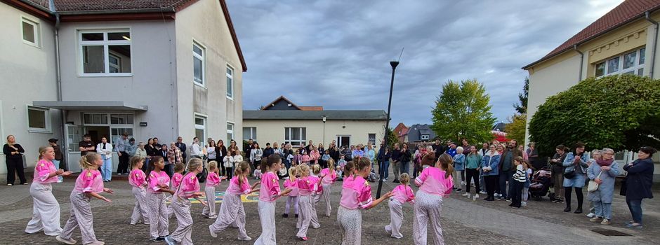 Vom Klassenzimmer zum Kulturzentrum: 3-ZaK feiert Tag der offenen Tür