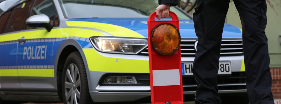 Stark betrunken Kreisel übersehen