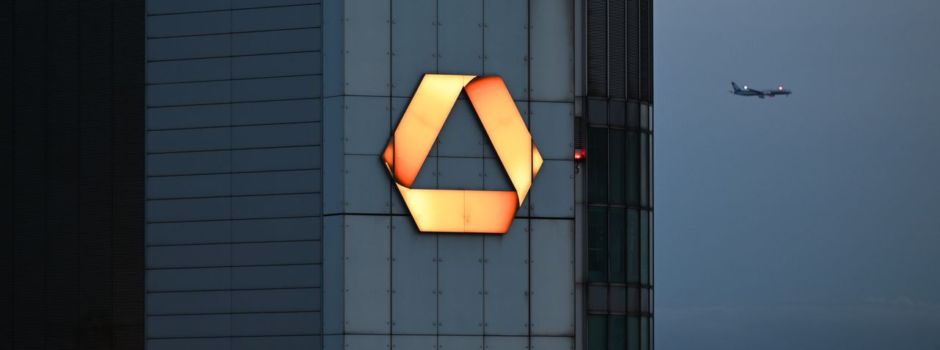 Trotz Rekordgewinns: Commerzbank streicht fast 4.000 Jobs