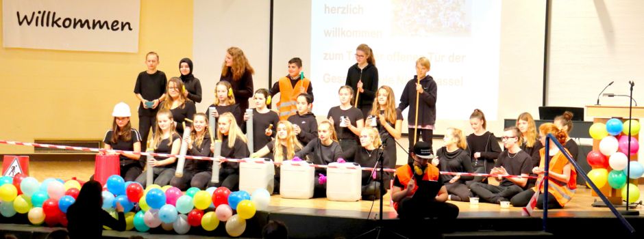 Großer Andrang beim Tag der offenen Tür der Gesamtschule Niederkassel