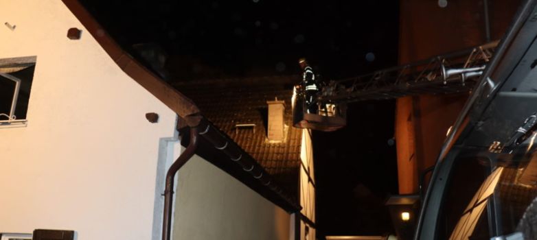 Fachwerkhausbrand in der Bergheimer Glockenstraße