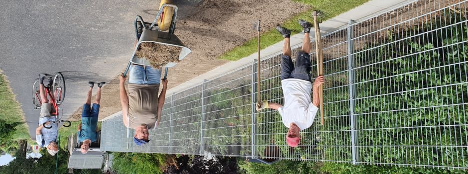 Bürgerverein Niederkassel: Schutzzaun am Lehrteich erneuert