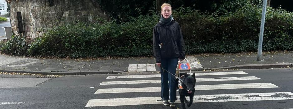 Dieses sehbehinderte Paar aus Worms klärt über Blindheit auf