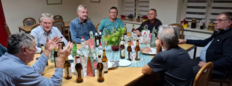 Dankeschön für die Arbeitsleistung im Außenbereich des Bürgerhauses