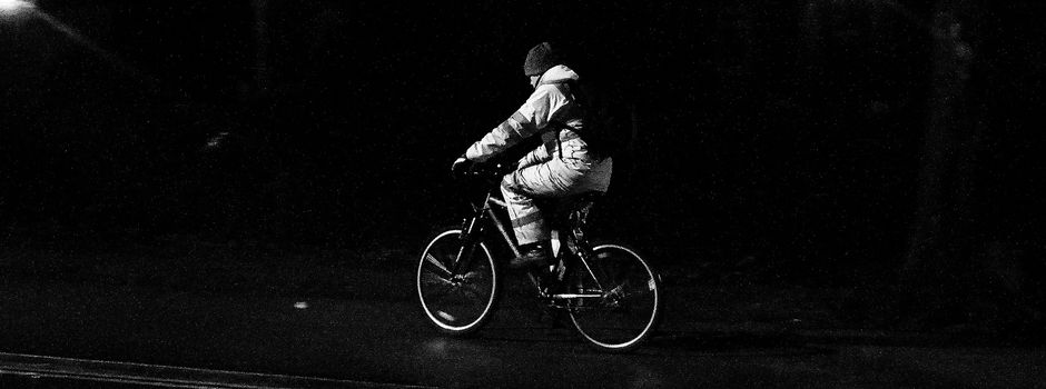 Mann täuscht Radfahrer in Mainz und raubt ihn aus