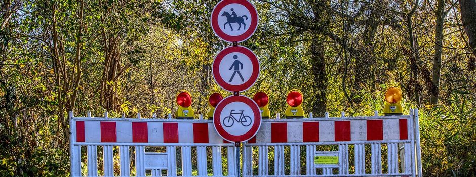 Sperrung Bahnübergang Warmsdorf