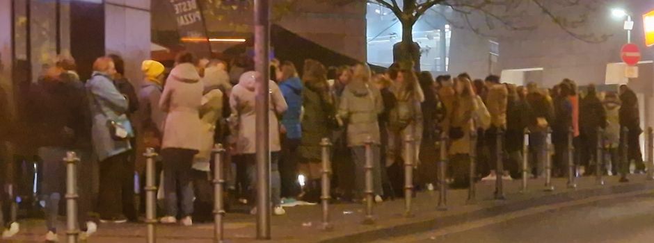 Hunderte Frauen am Römischen Theater in Mainz: Was war hier los?