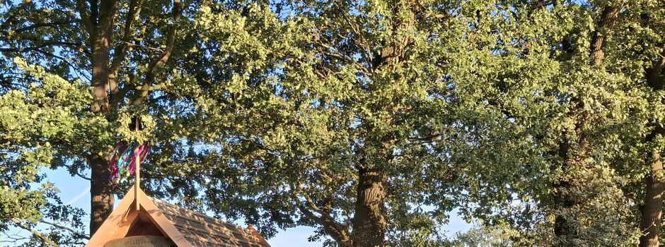 Neue Schutzhütte am "Klatterend" in Hekese