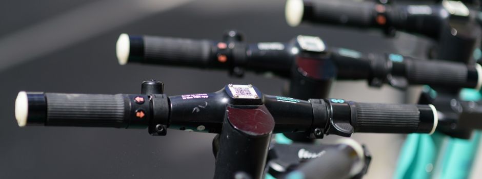 E-Scooter-Fahrer auf Drogen flüchtet in Bingen vor Polizei