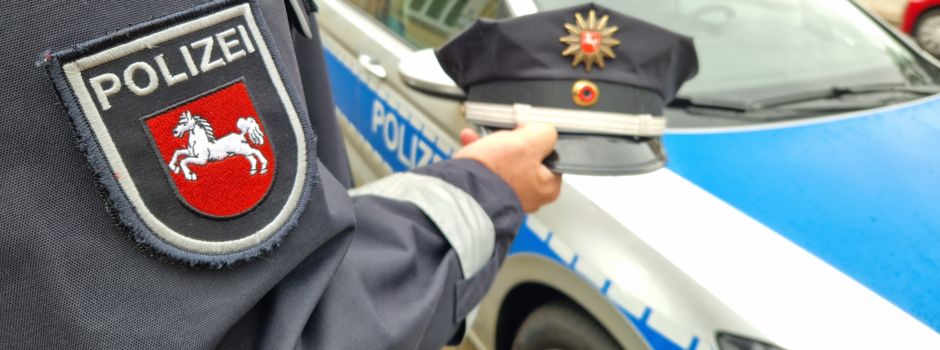 Diebe wollen Kosmetikartikel im Wert von 840 Euro stehlen