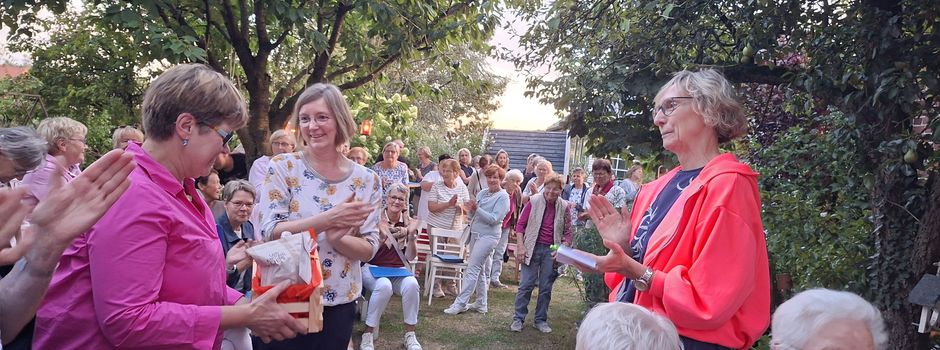 Singen am Sommerabend der kfd begeistert rund 90 Gäste in Herzebrock