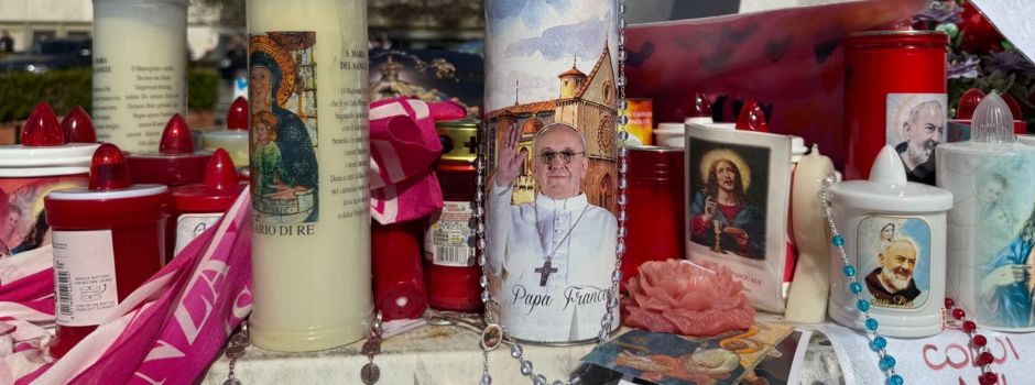 Vatikan: Rückschlag für Papst - Episode akuten Atemversagens