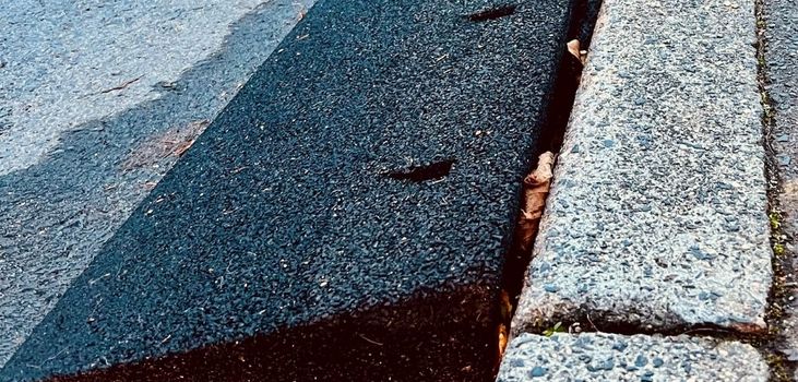 Warum private Bordsteinrampen im öffentlichen Raum tabu sind