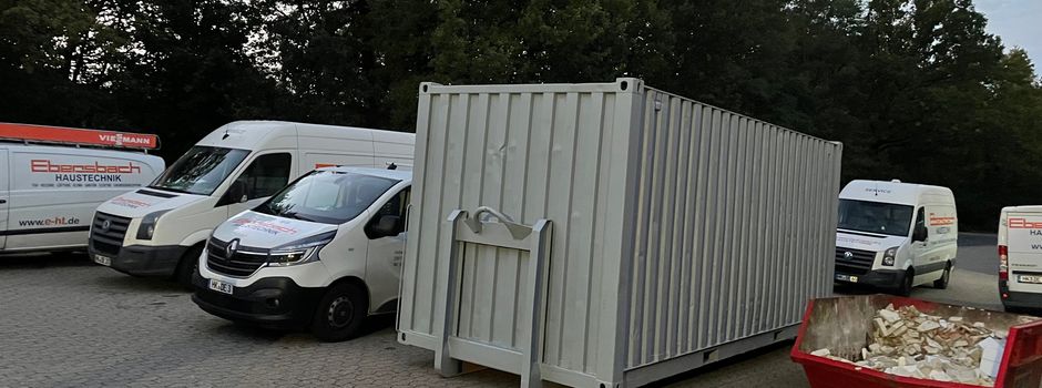 Waschbecken, Badewannen, Heizkörper und vieles mehr ins Ahrtal gebracht