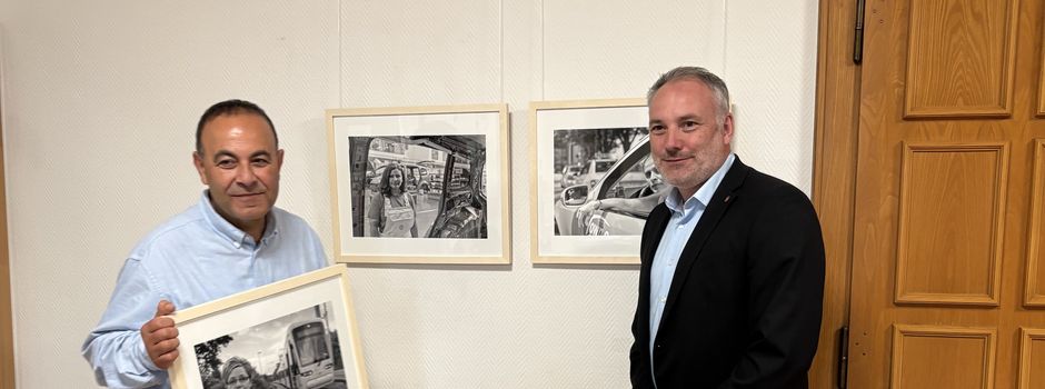 Fotoausstellung „Farben der Gesellschaft“ im Rathaus