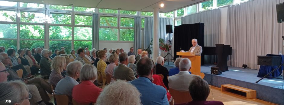 Stehende Ovationen für Murzarella mit Frau Adelheid, Kalle, Dudu und Leonie
