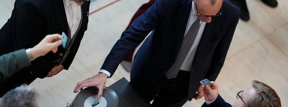 Bundestag korrigiert Ergebnis: Nur 318 Ja-Stimmen