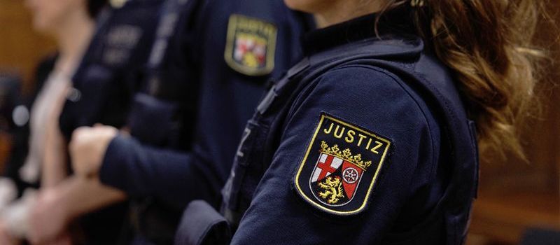 Rheinland-Pfalz: Justizwachtmeister in Koblenz testen Taser im Gericht