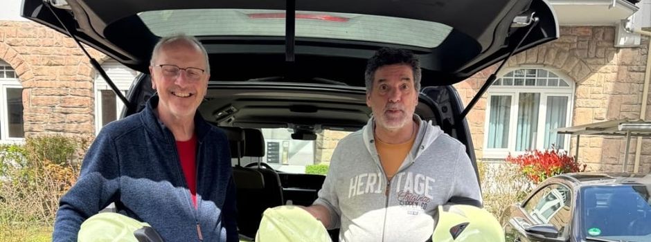 Feuerwehr- Helme in die Ukraine gespendet 