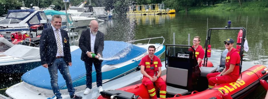 "Rheindrache": Feierliche Taufe am Mondorfer Hafen