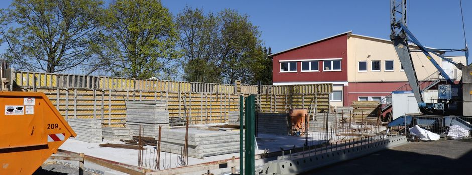 Bau der Mensa an Mondorfer Grundschule schreitet voran