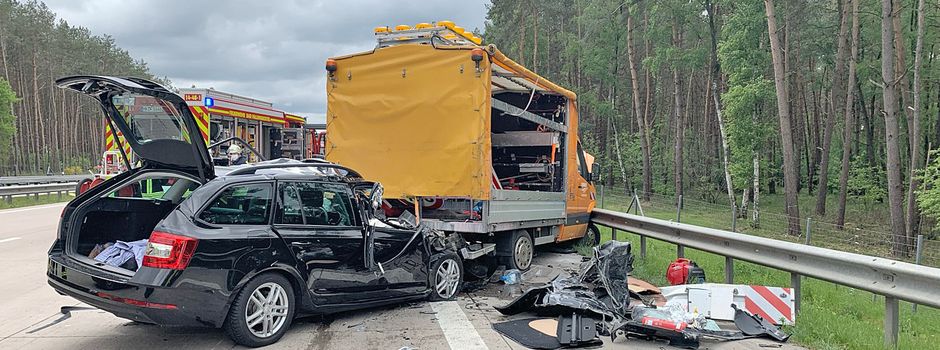 Unfall am Stauende verläuft tödlich