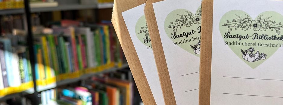 Samen ausleihen und abgeben: Bücherei-Team stockt Saatgutbibliothek auf