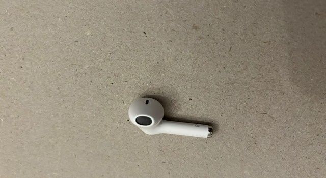 Apple AirPods -rechts