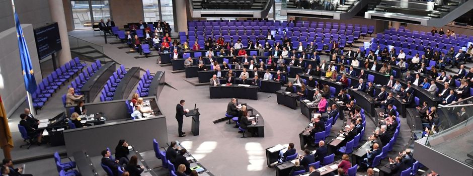 Bundestag beschließt Wachstumspaket - Union weiter dagegen