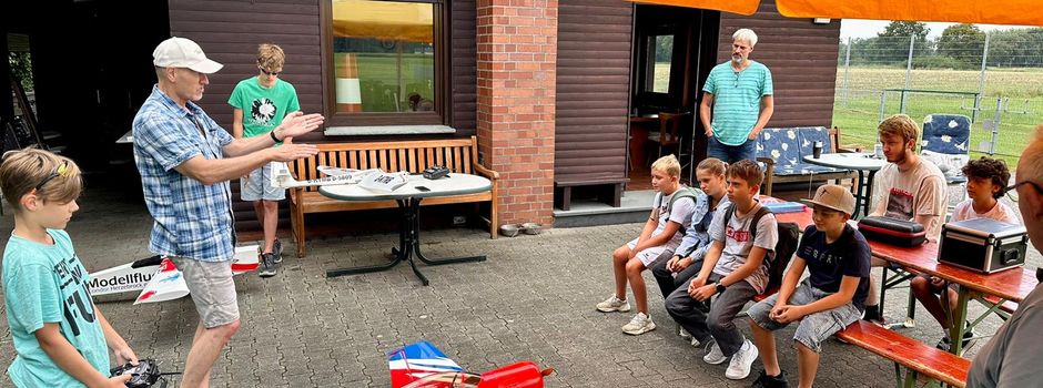 Modellflugtag im Rahmen der Ferienspiele beim MFV Condor Herzebrock
