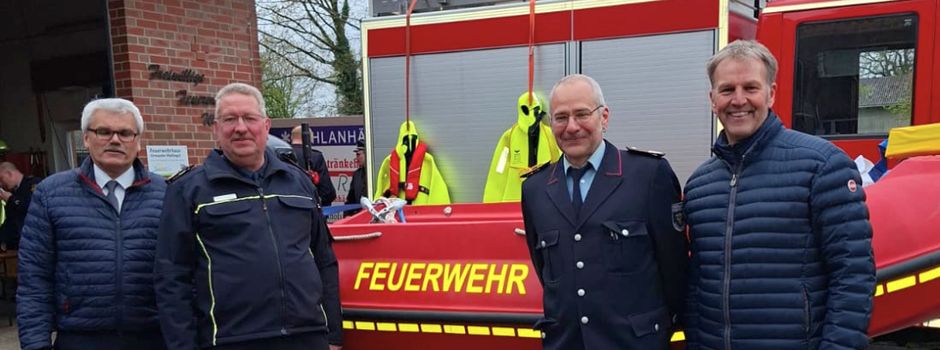 Feuerwehr mit Bootskomponente ausgestattet