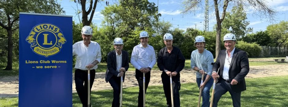 Neuer Fußball- und Basketballplatz für Worms