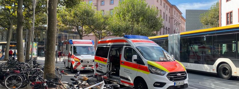 Mainzer Höfchen wegen Rettungseinsatz gesperrt
