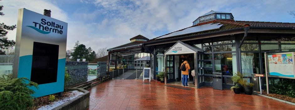 Polizei nimmt nach Autodiebstählen an Soltau-Therme Tatverdächtige fest