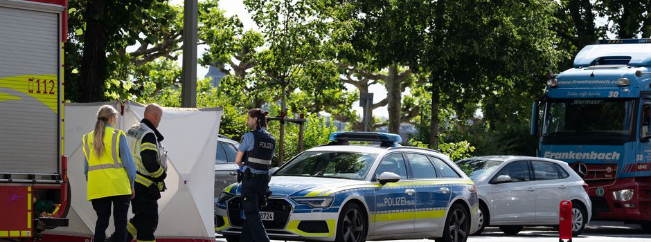 Jede Hilfe zu spät: Mann stirbt in Auto in der Mainzer Innenstadt