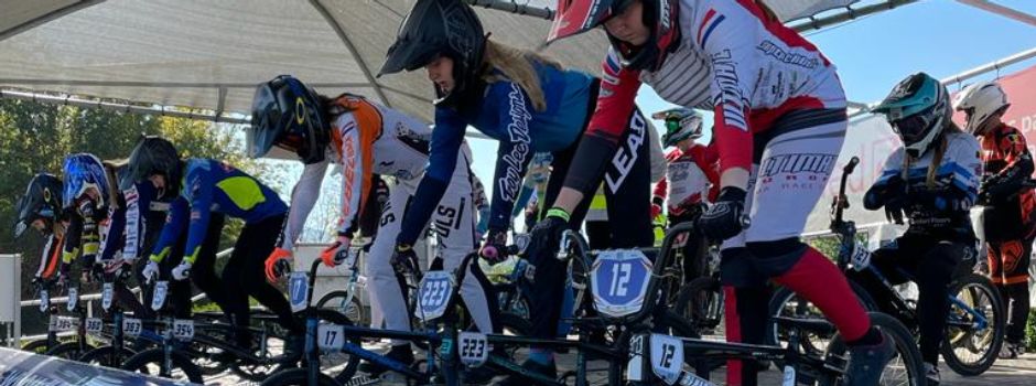 Bispinger BMX-Sportler schaffen es beim „3-Nations-Cup“ ins Halbfinale