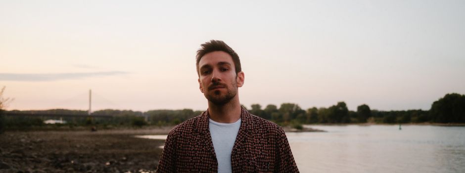 Sommerintermezzo auf dem Wochenmarkt: Julian Adler live in Pirmasens