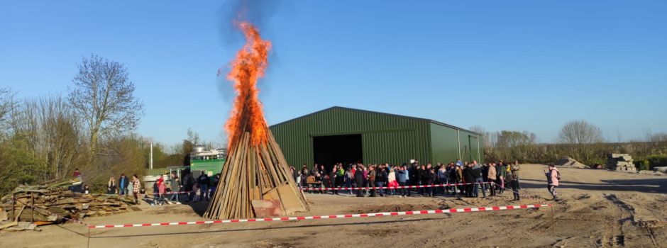 Frühlingsfeuer der AAW