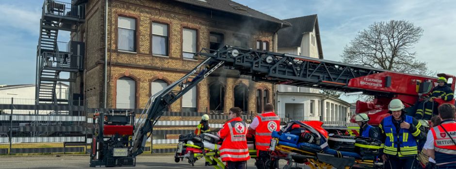 Feuer in Flüchtlingsunterkunft – Mutter und Kind (2) verletzt