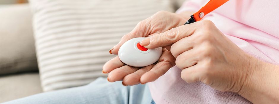 Seniorenfrühstück zum Thema Hausnotruf  im Ludwig-Harms-Haus