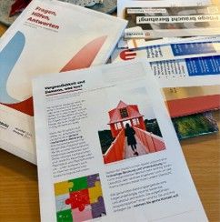 „Demenzbox“ mit Informationsmaterial in der Gemeindeverwaltung erhältlich! 