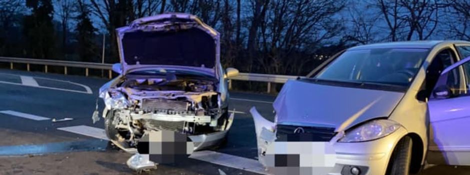 Zwei Verletzte bei Zusammenstoß in Bodenheim