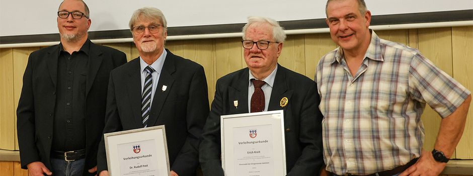 Neue Träger der goldenen Ehrennadel