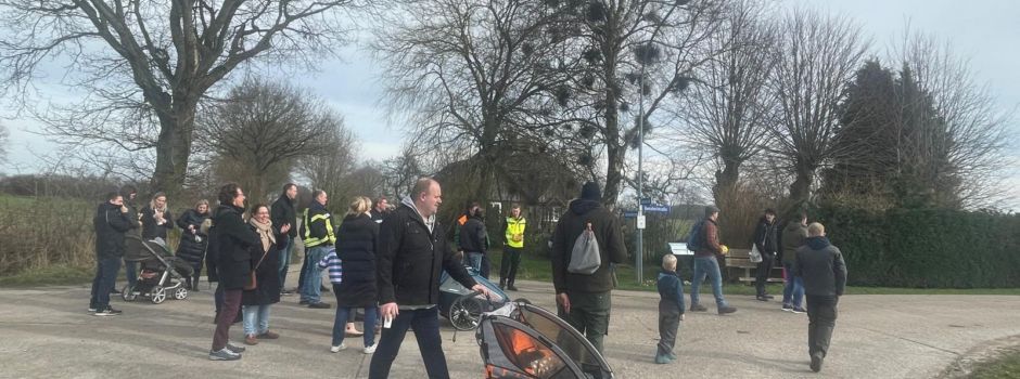 Boßelspaß durch Süderdorf